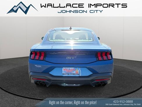 Used 2024 Ford Mustang GT RWD image 5