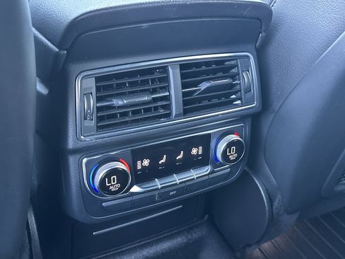 Used 2017 Audi Q7 2.0T Premium Plus w/ Premium Plus Package image 25