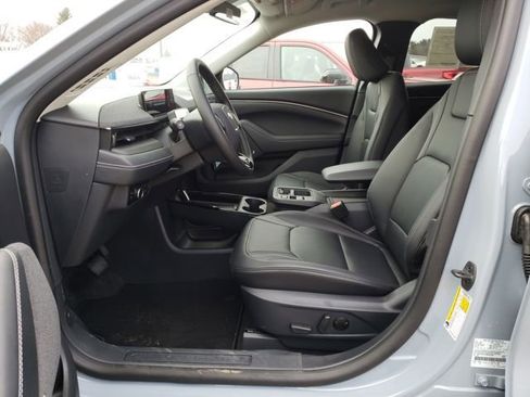 New 2025 Ford Mustang Mach-E Premium image 16