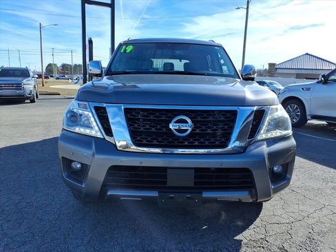 Used 2019 Nissan Armada SL w/ Premium Package image 2
