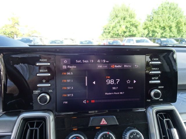 Used 2023 Kia Sorento LX FWD image 23
