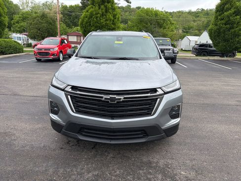 Used 2023 Chevrolet Traverse LS w/ Midnight/Sport Edition FWD image 8