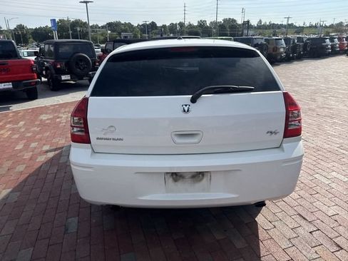 Used 2007 Dodge Magnum R/T w/ Convenience Group II RWD image 9