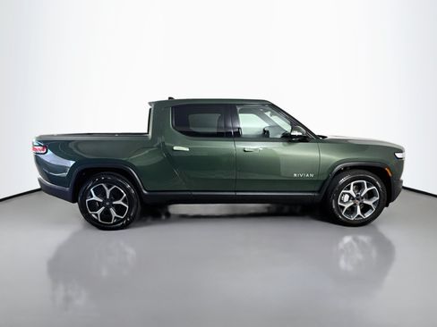 Used 2024 Rivian R1T Adventure Dual AWD/4WD image 11