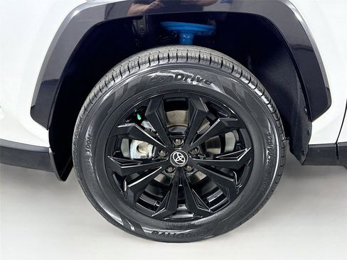 Certified 2023 Toyota RAV4 SE w/ Convenience Package image 61