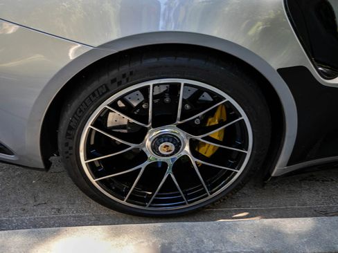 Used 2018 Porsche 911 Turbo S image 13