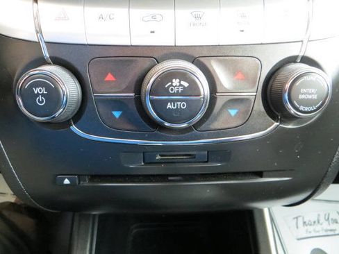 Used 2019 Dodge Journey GT image 50