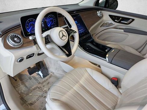 Certified 2023 Mercedes-Benz EQS 450+ SUV image 13
