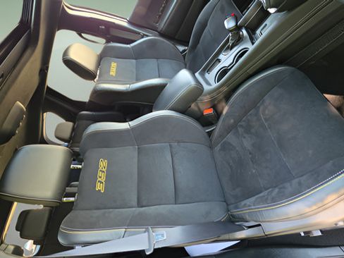 Used 2024 Dodge Durango SRT AWD/4WD image 39