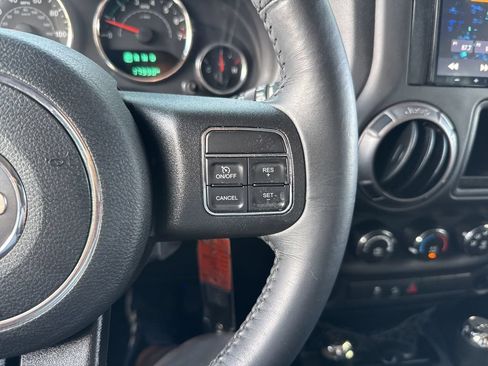 Used 2018 Jeep Wrangler Sport AWD/4WD image 26