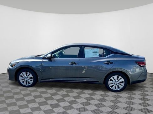 Certified 2025 Nissan Sentra S FWD image 15
