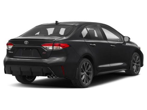 Used 2023 Toyota Corolla SE FWD image 2