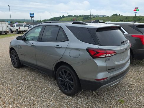 Used 2024 Chevrolet Equinox RS w/ RS Leather Package AWD/4WD image 4