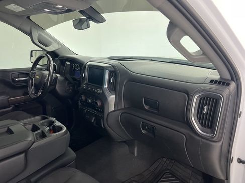 Used 2019 Chevrolet Silverado 1500 LT w/ All-Star Edition AWD/4WD image 24