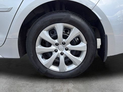 Used 2023 Toyota Corolla LE w/ Carpet Mat Package (TMS) FWD image 23