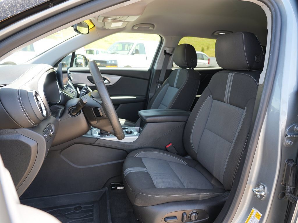 Used 2023 Chevrolet Blazer LT w/ Convenience Package AWD/4WD image 12