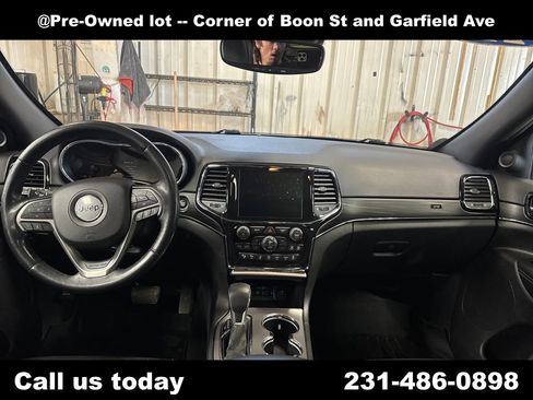 Used 2021 Jeep Grand Cherokee Limited w/ Quick Order Package 28K 80th AWD/4WD image 19