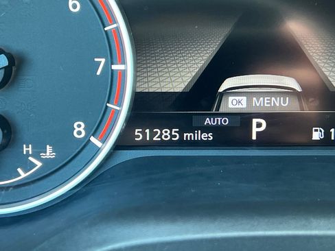 Used 2023 Nissan Rogue SV image 40