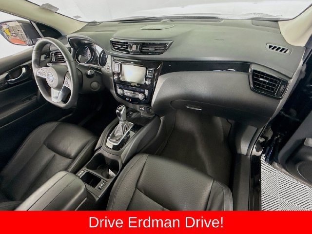 Used 2022 Nissan Rogue Sport SL w/ Premium Package AWD/4WD image 26