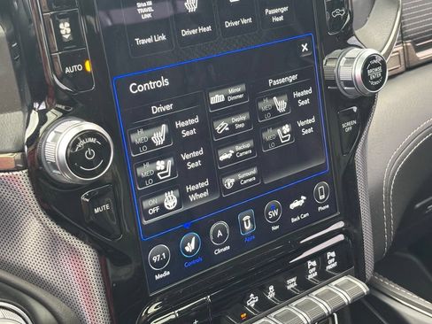 Used 2020 RAM 1500 Limited AWD/4WD image 29