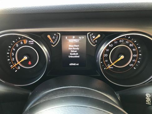 Used 2019 Jeep Wrangler Unlimited Sport S image 8