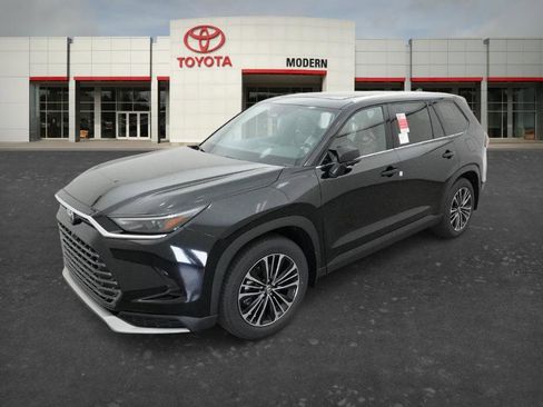 New 2026 Toyota Grand Highlander AWD Hybrid image 1