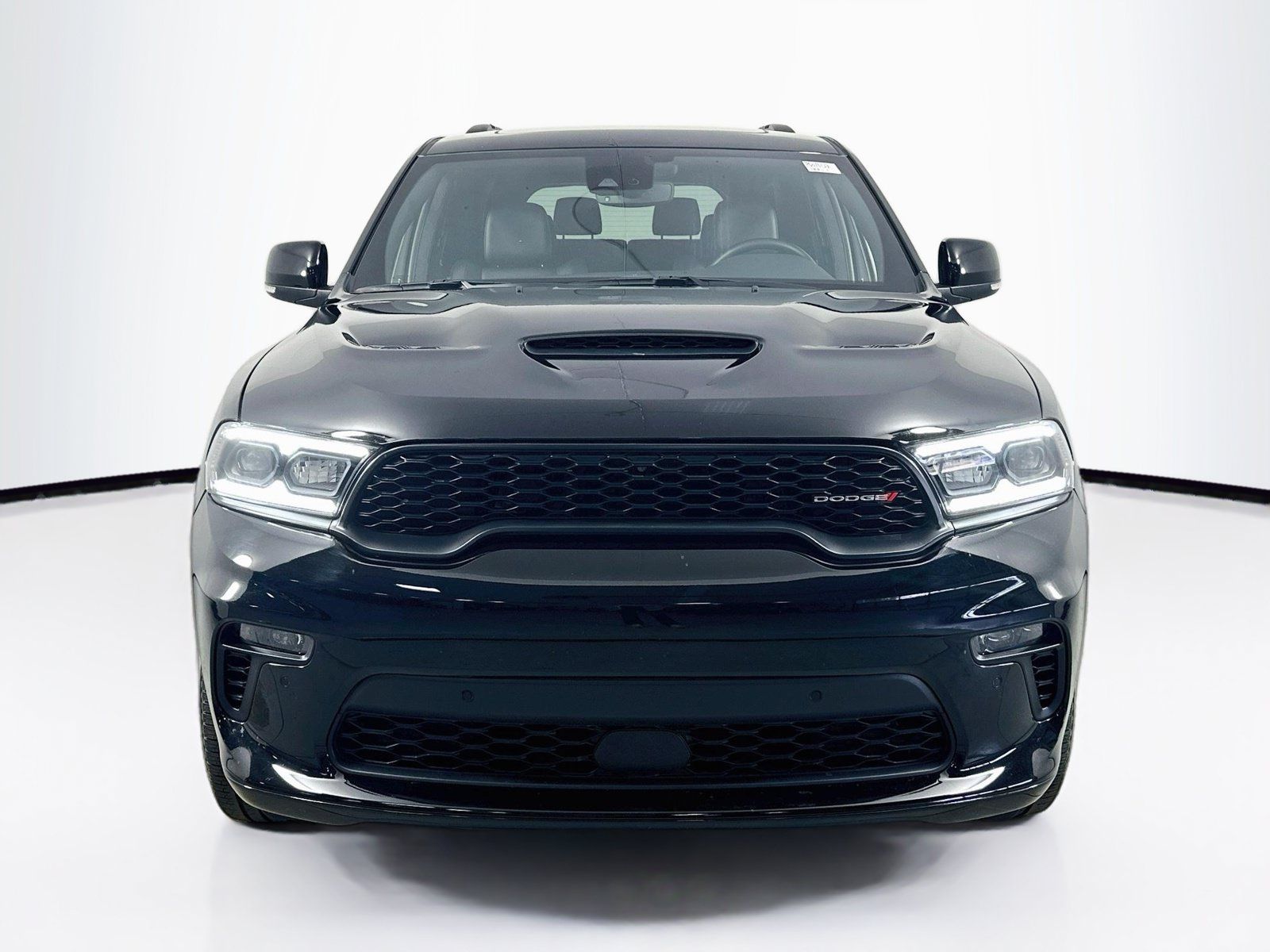 Used 2023 Dodge Durango R/T RWD image 2