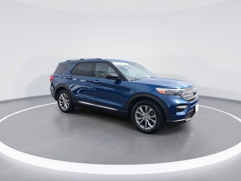Used 2022 Ford Explorer Limited image 2