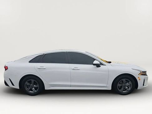 Used 2022 Kia K5 LXS image 5