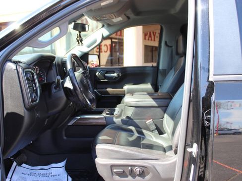 Used 2020 Chevrolet Silverado 1500 LT Trail Boss w/ Midnight Edition image 14