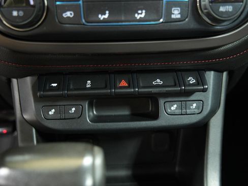 Used 2019 GMC Canyon All Terrain w/ Trailering Package AWD/4WD image 40