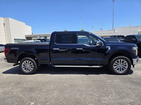 Used 2025 Ford F150 Lariat w/ Equipment Group 501A Mid AWD/4WD image 4