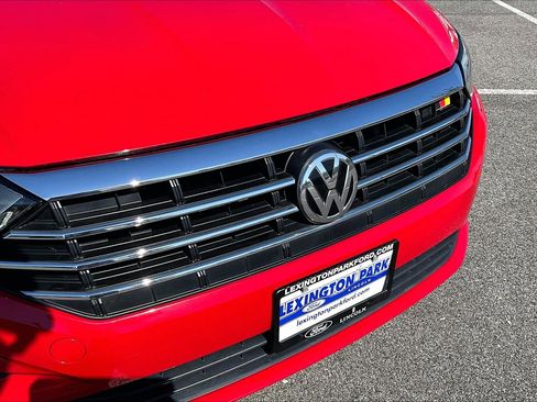 Used 2019 Volkswagen Jetta image 30