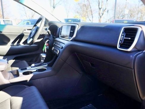 Used 2022 Kia Sportage LX image 33
