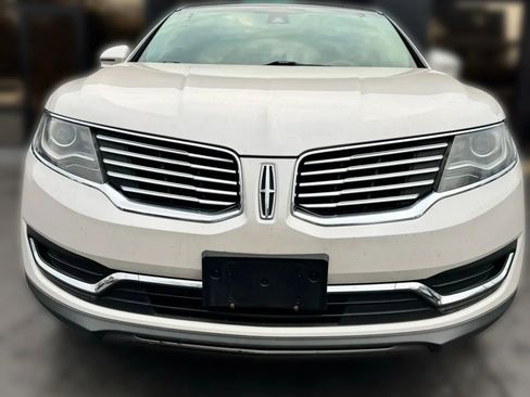 Used 2018 Lincoln MKX Reserve w/ Lincoln MKX Climate Package image 8
