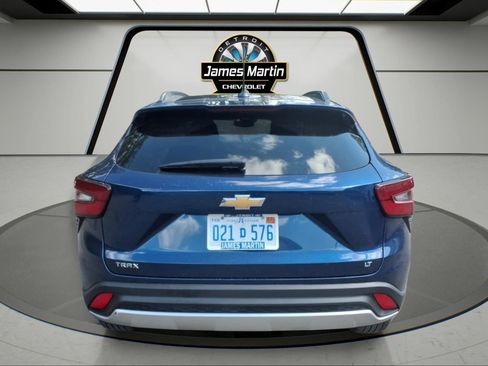 Certified 2024 Chevrolet Trax LT FWD image 5