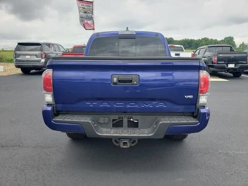 Used 2023 Toyota Tacoma TRD Sport AWD/4WD image 6