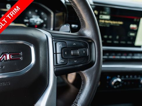 Used 2022 GMC Sierra 1500 SLT w/ SLT Convenience Package AWD/4WD image 17