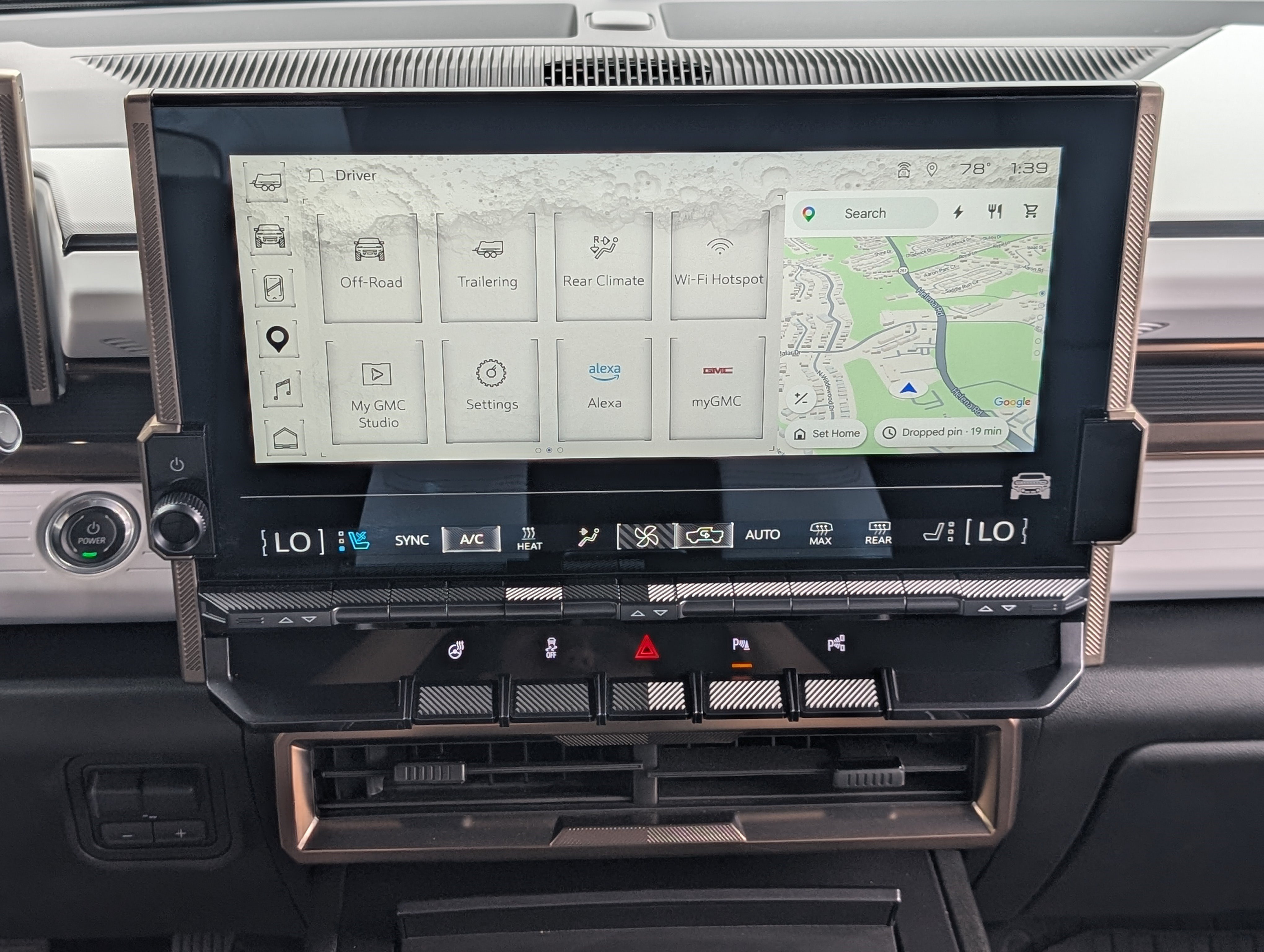 Used 2024 GMC Hummer EV 2X AWD/4WD image 25
