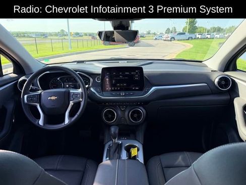 Used 2023 Chevrolet Blazer LT w/ Sound & Technology Package AWD/4WD image 7
