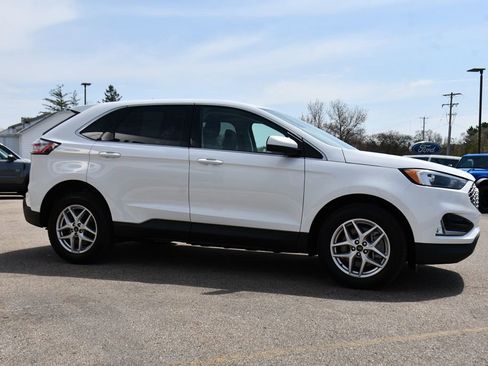Used 2024 Ford Edge SEL w/ Convenience Package AWD/4WD image 8