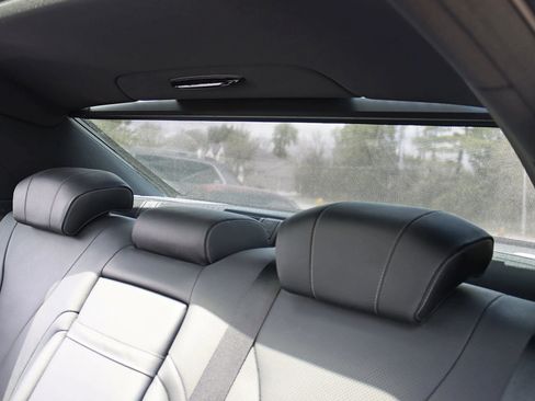 Used 2015 Mercedes-Benz S 550 4MATIC Sedan image 33