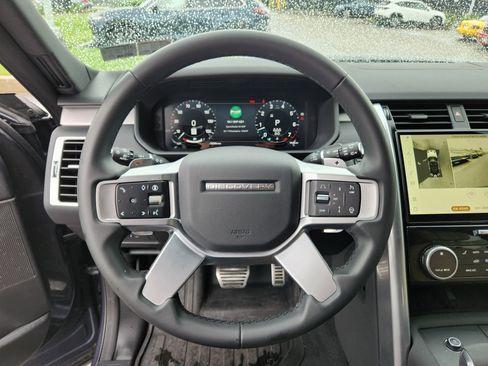Certified 2024 Land Rover Discovery Dynamic SE AWD/4WD image 28