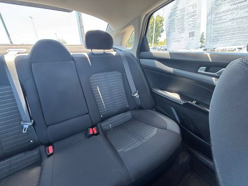 Used 2025 Kia K5 LXS FWD image 36