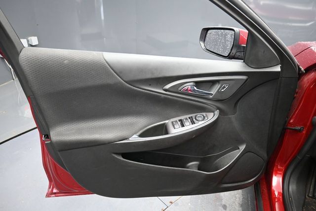 Used 2022 Chevrolet Malibu LT FWD image 15