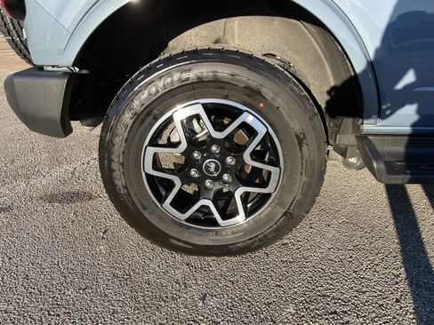 Used 2025 Ford Bronco Outer Banks image 50