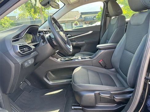 Used 2023 Chevrolet Bolt EUV LT w/ Driver Confidence Package image 21