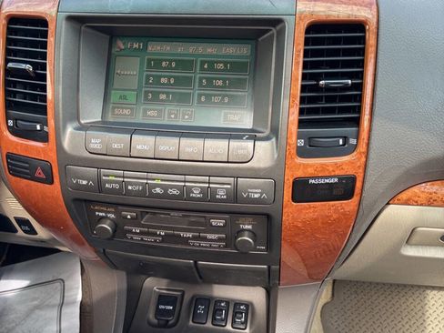 Used 2005 Lexus GX 470 image 17