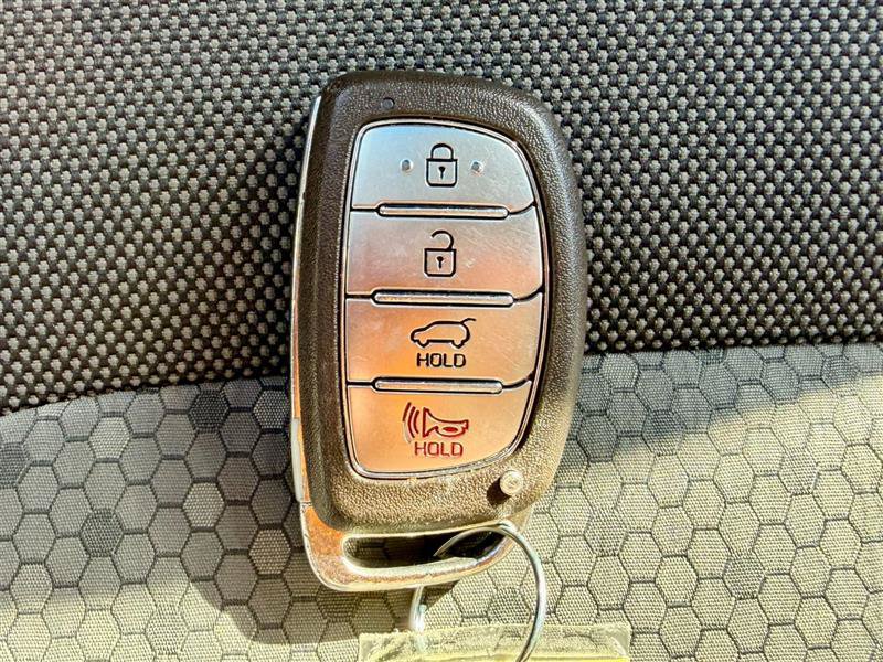 Used 2017 Hyundai Ioniq SEL FWD image 31