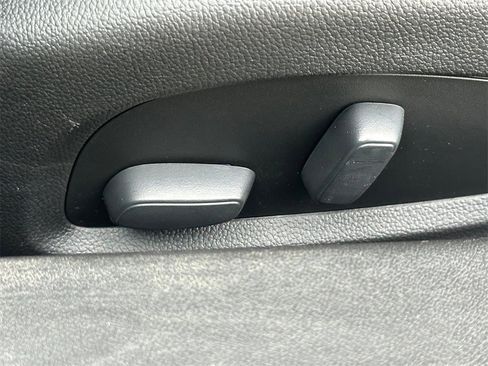 Used 2021 Chevrolet Camaro ZL1 image 21